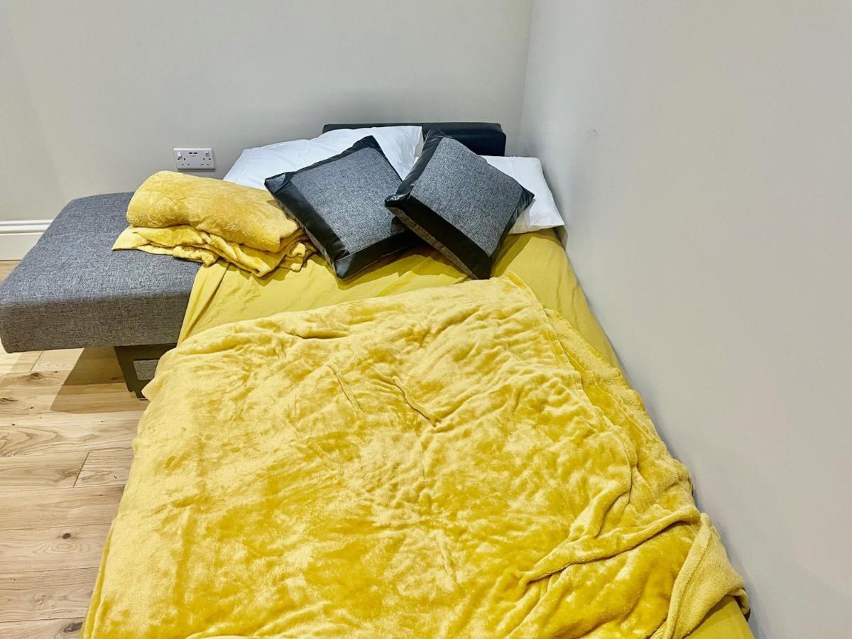 Lovely 1 Bedroom Apartment With On Street Parking Λονδίνο Εξωτερικό φωτογραφία