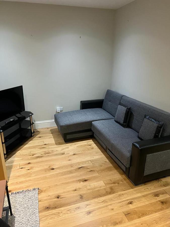 Lovely 1 Bedroom Apartment With On Street Parking Λονδίνο Εξωτερικό φωτογραφία