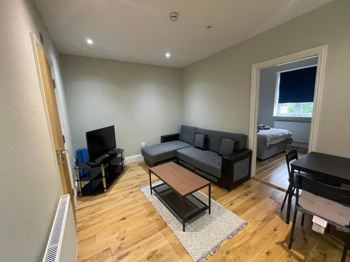Lovely 1 Bedroom Apartment With On Street Parking Λονδίνο Εξωτερικό φωτογραφία